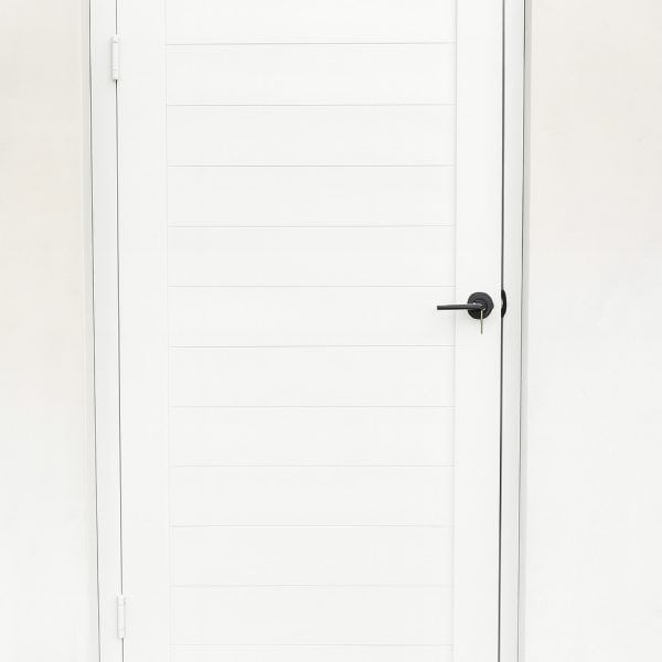 White aluminum horizontal slat pedestrian gate with privacy design for side yard entry